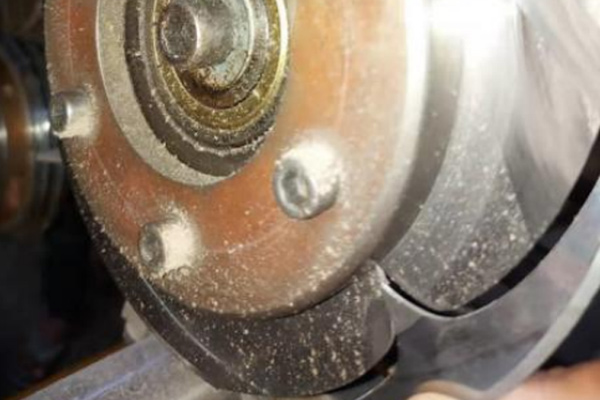 corrugated board slitting knives with chips and ragged edges